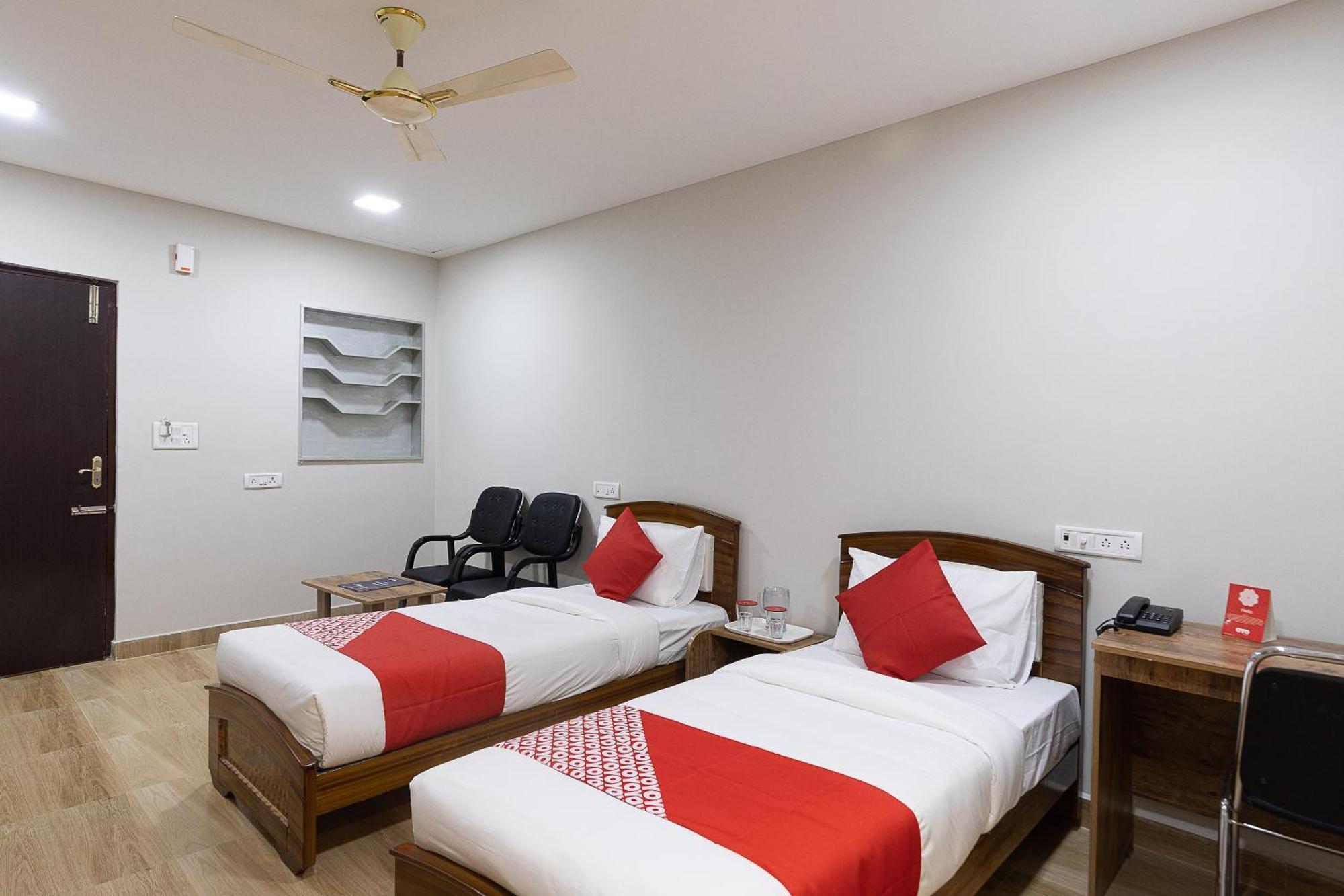 Hotel O Nestle Inn Madras Buitenkant foto