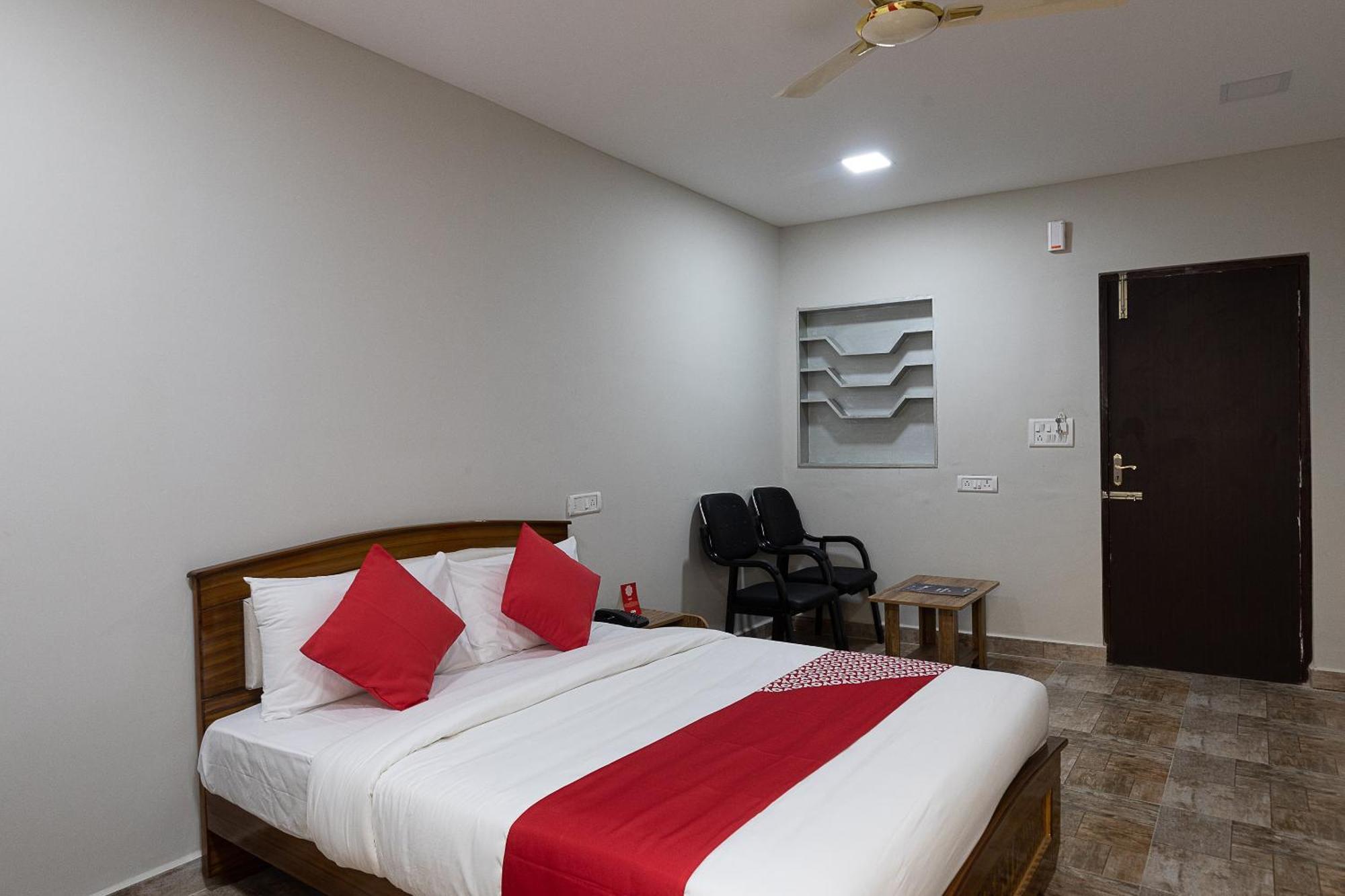 Hotel O Nestle Inn Madras Buitenkant foto